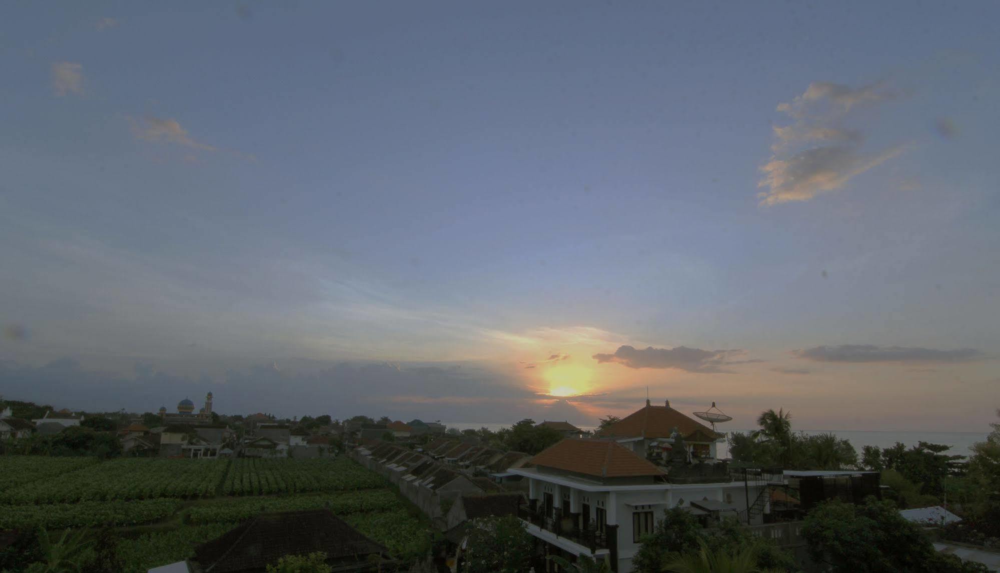 Hotel Mandari Buleleng  Luaran gambar