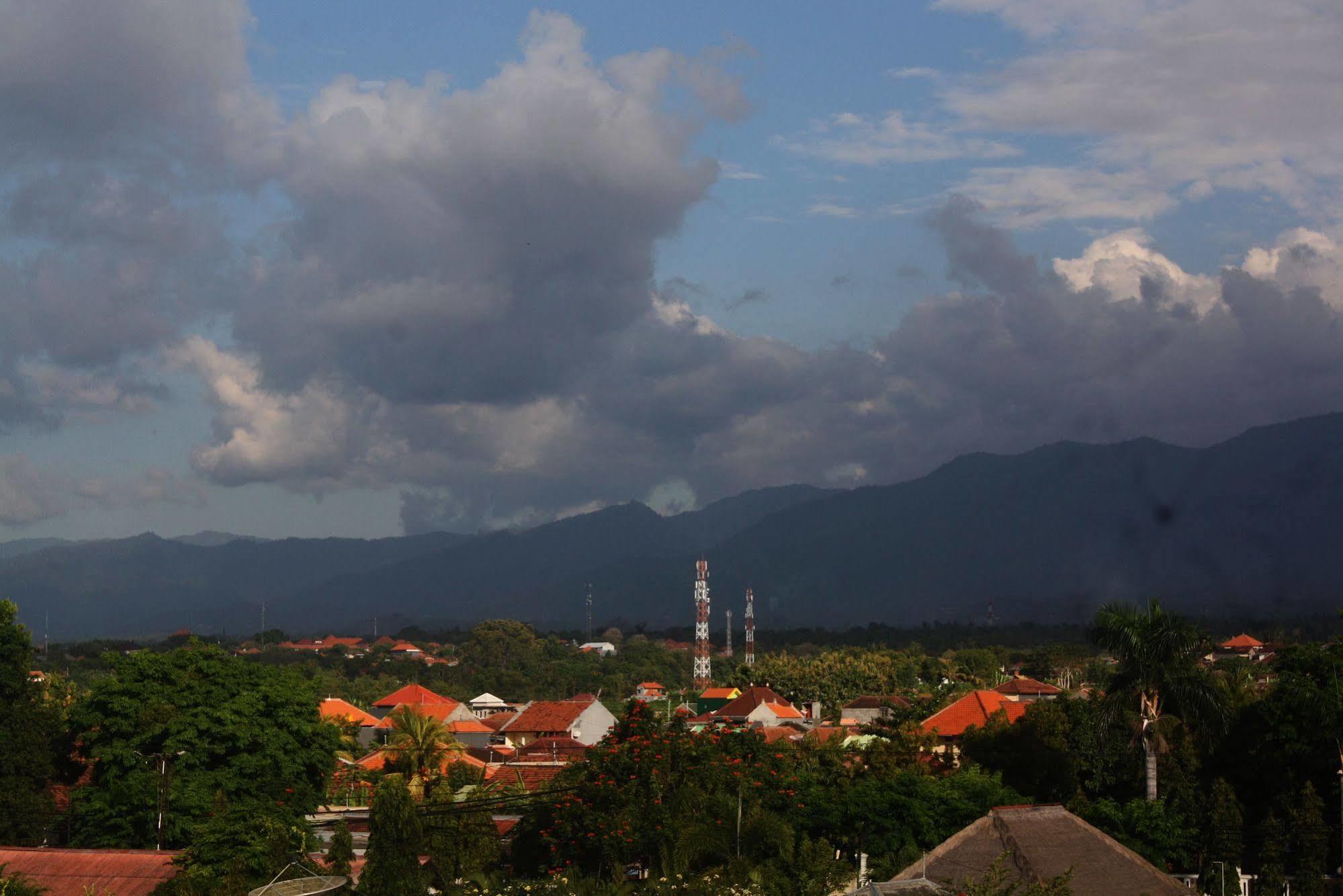 Hotel Mandari Buleleng  Luaran gambar